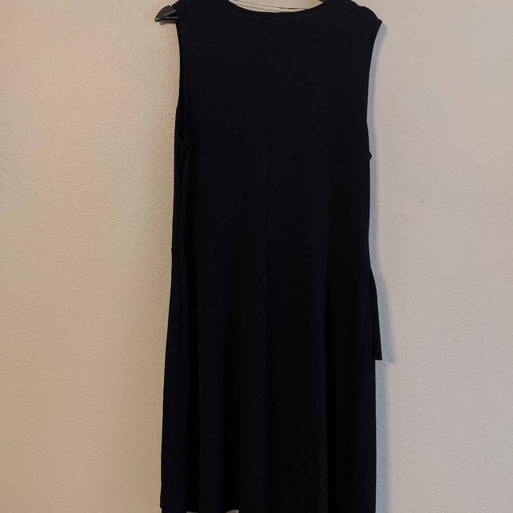 Black sleeveless Joe Fresh swing hem dress L - Picture 2 of 4